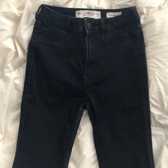 Hollister black skinny jeans - Picture 3 of 5